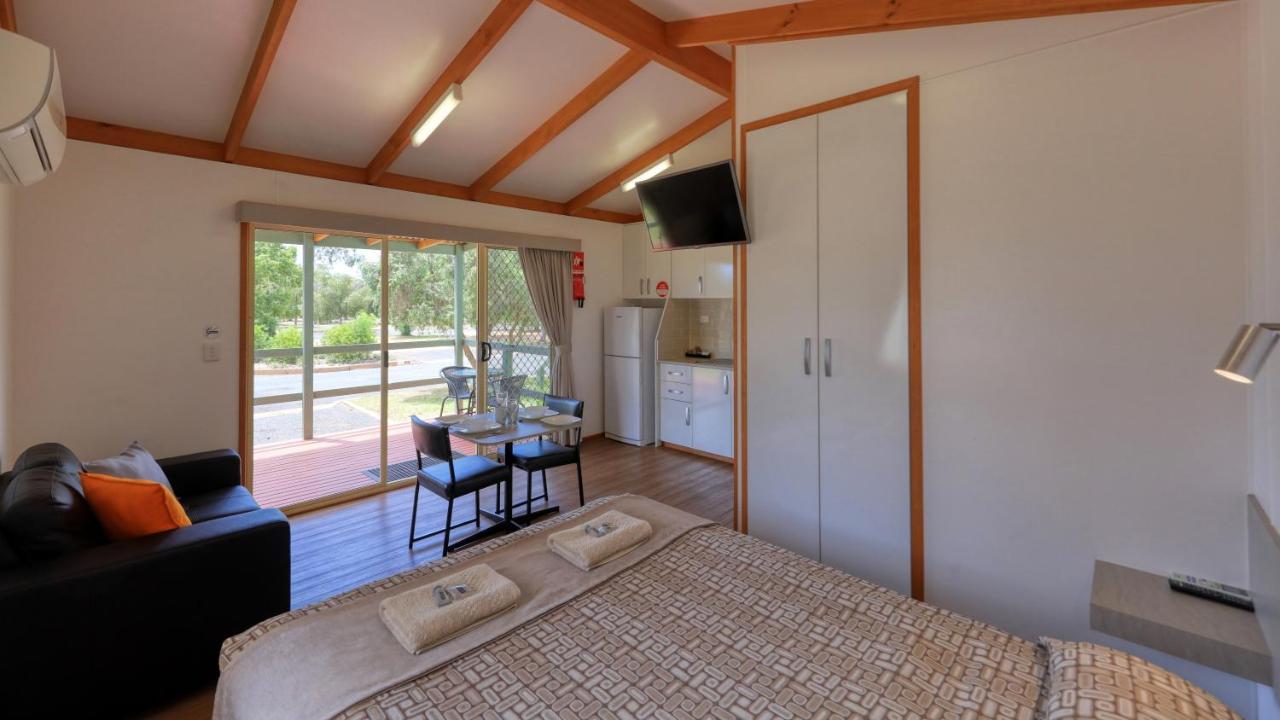Cobar Caravan Park エクステリア 写真